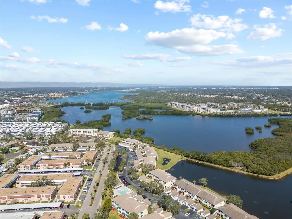 10032 65th Avenue N St Petersburg FL 33708