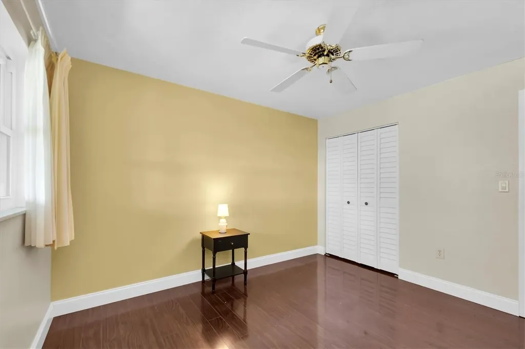 10032 65th Avenue N St Petersburg FL 33708