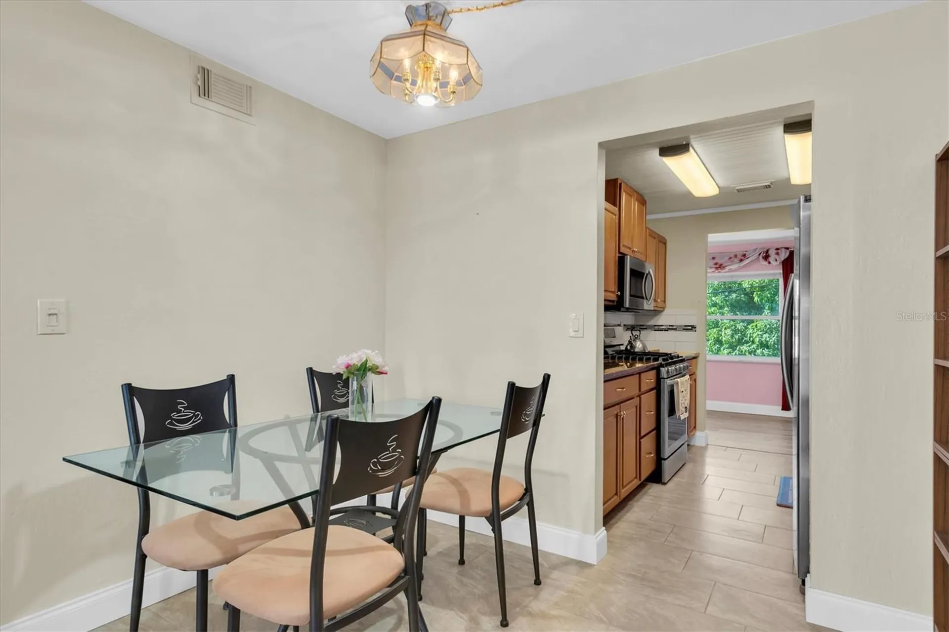 10032 65th Avenue N St Petersburg FL 33708