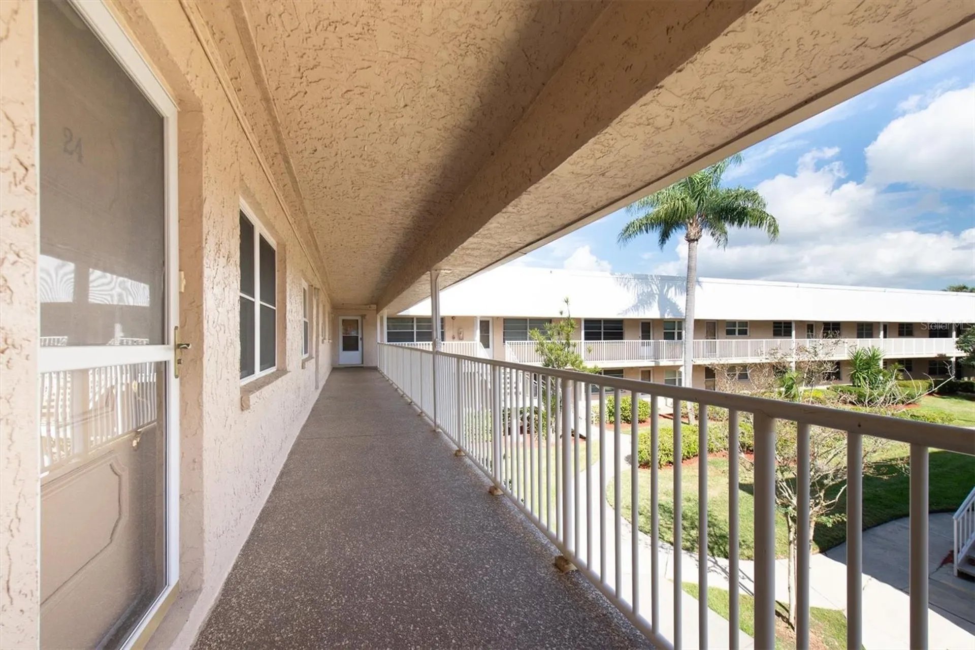 10032 65th Avenue N St Petersburg FL 33708