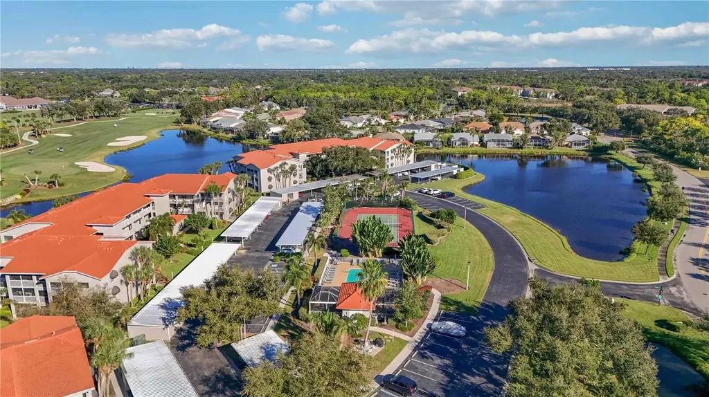 9300 Clubside Circle Sarasota FL 34238