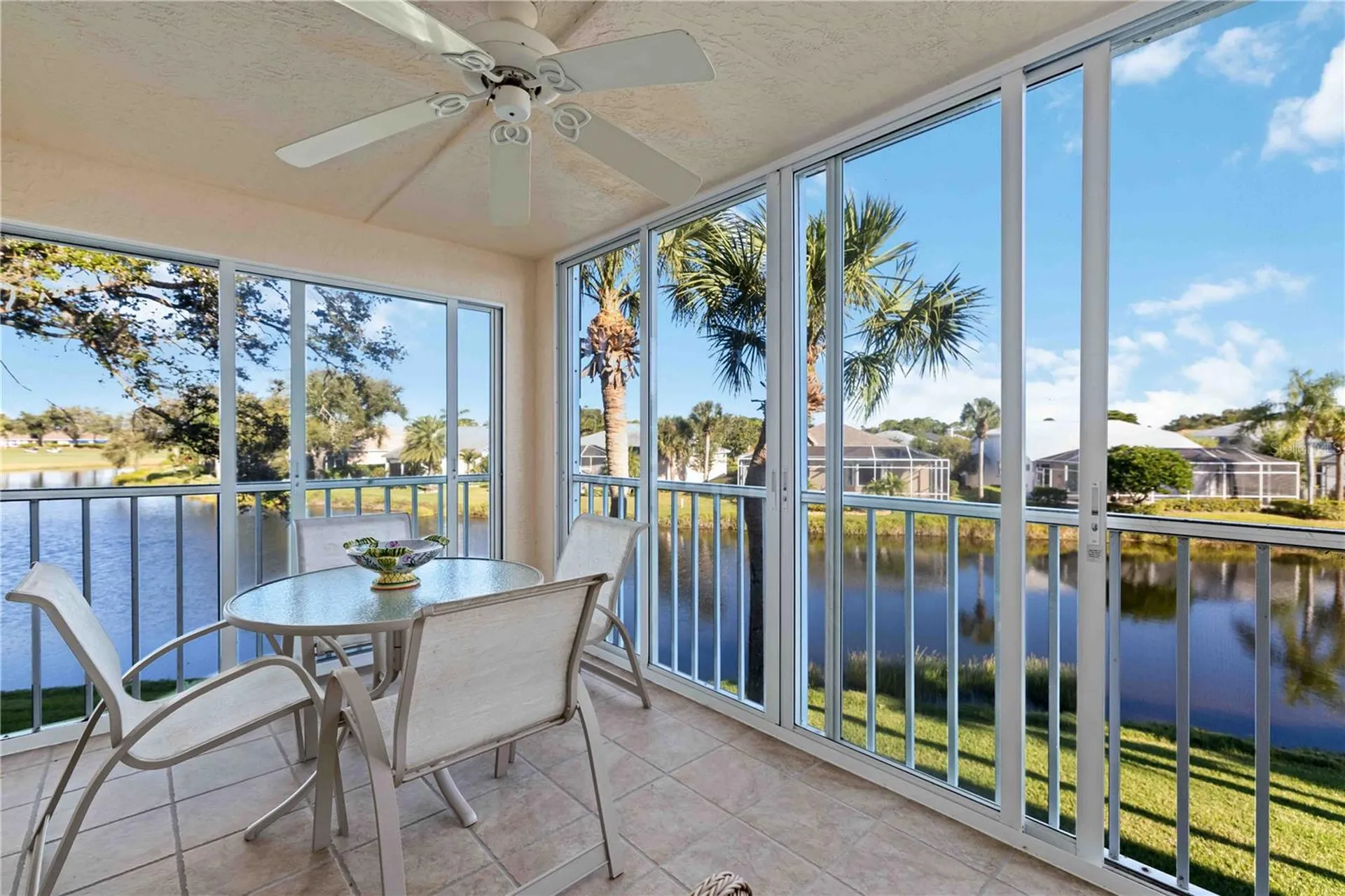Sarasota FL, 9300 Clubside Circle, Unit 1208