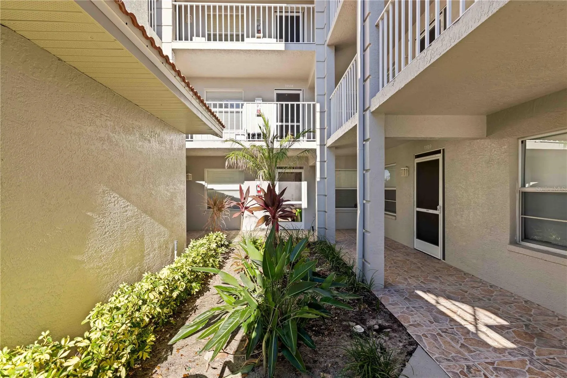 9300 Clubside Circle Sarasota FL 34238