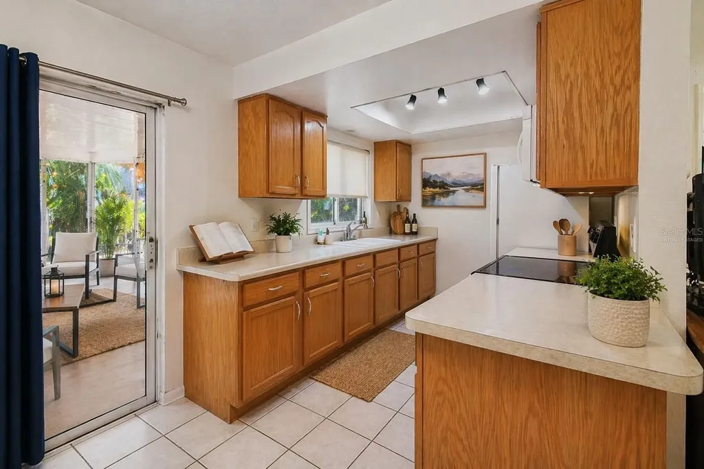 2321 Arbor Court Orlando FL 32817