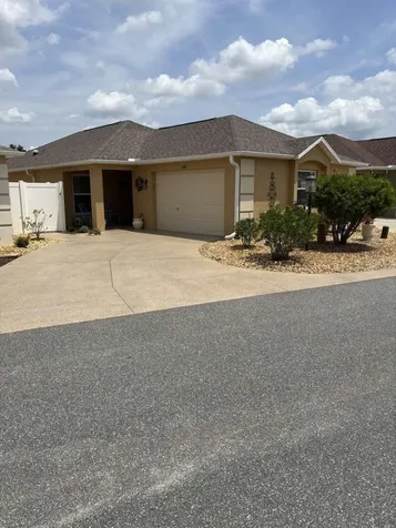 1067 Carver Court The Villages FL 32163