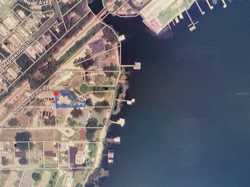 903 N Harbor Terrace Tavares FL 32778