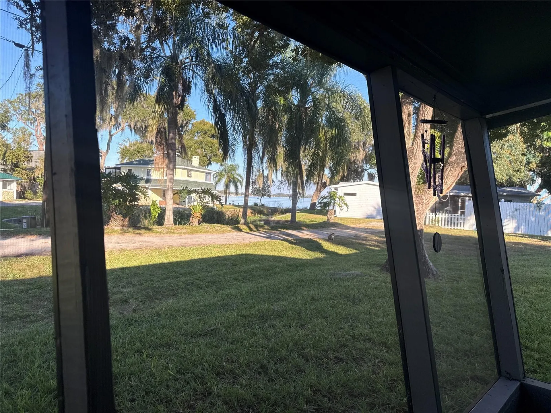 903 N Harbor Terrace Tavares FL 32778