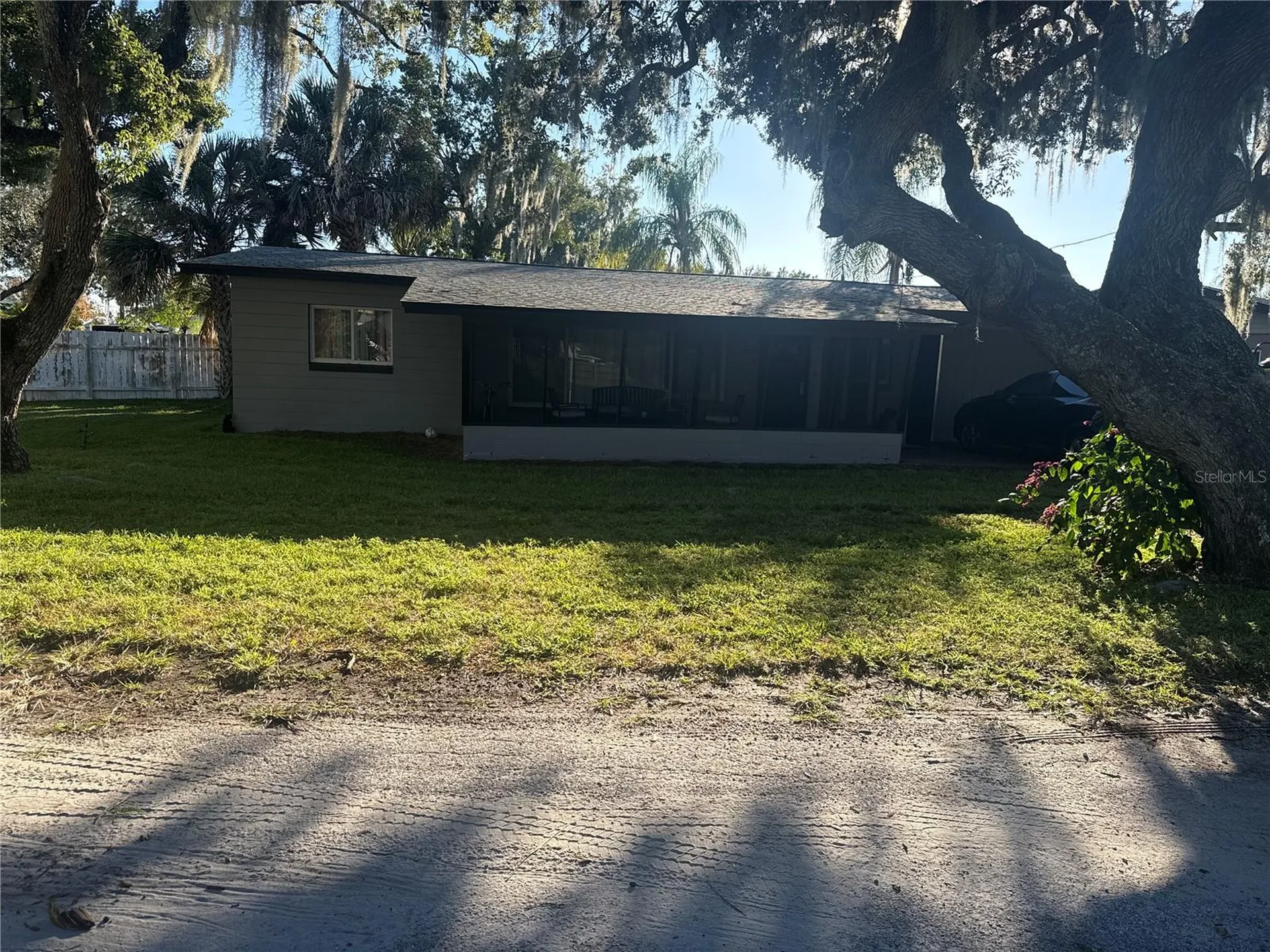 903 N Harbor Terrace Tavares FL 32778