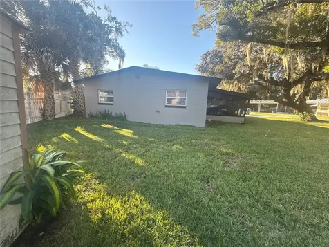 903 N Harbor Terrace Tavares FL 32778