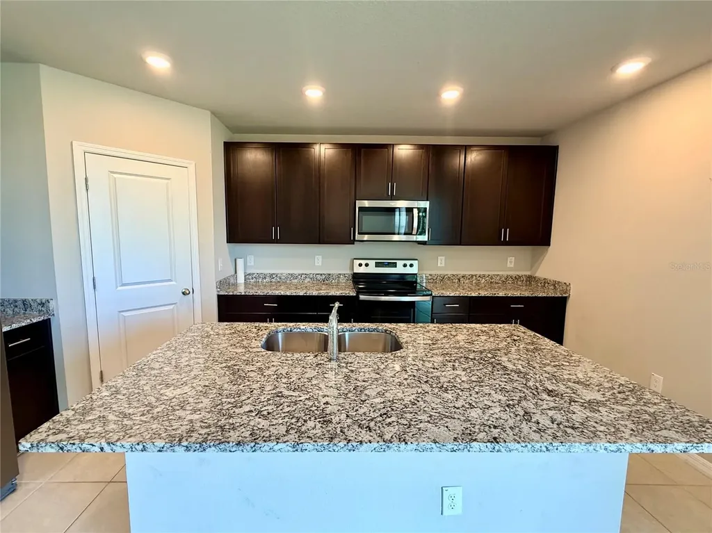 10062 Daybreak Glen Parrish FL 34219