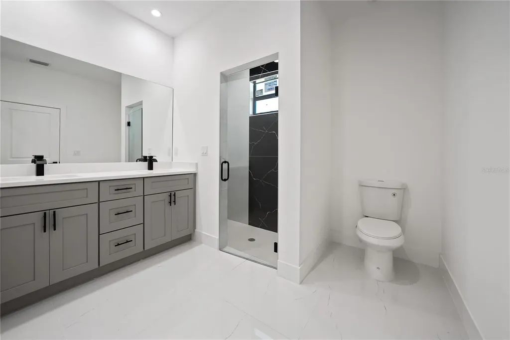 2458 NW 9th Terrace Cape Coral FL 33993