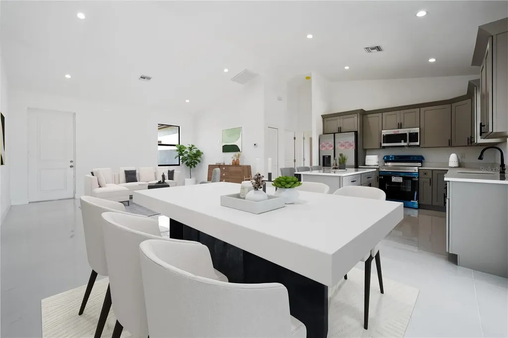 2458 NW 9th Terrace Cape Coral FL 33993