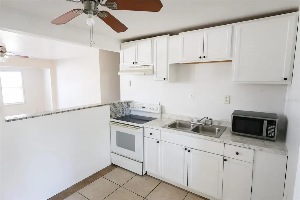 1950 E Valencia Drive Bartow FL 33830