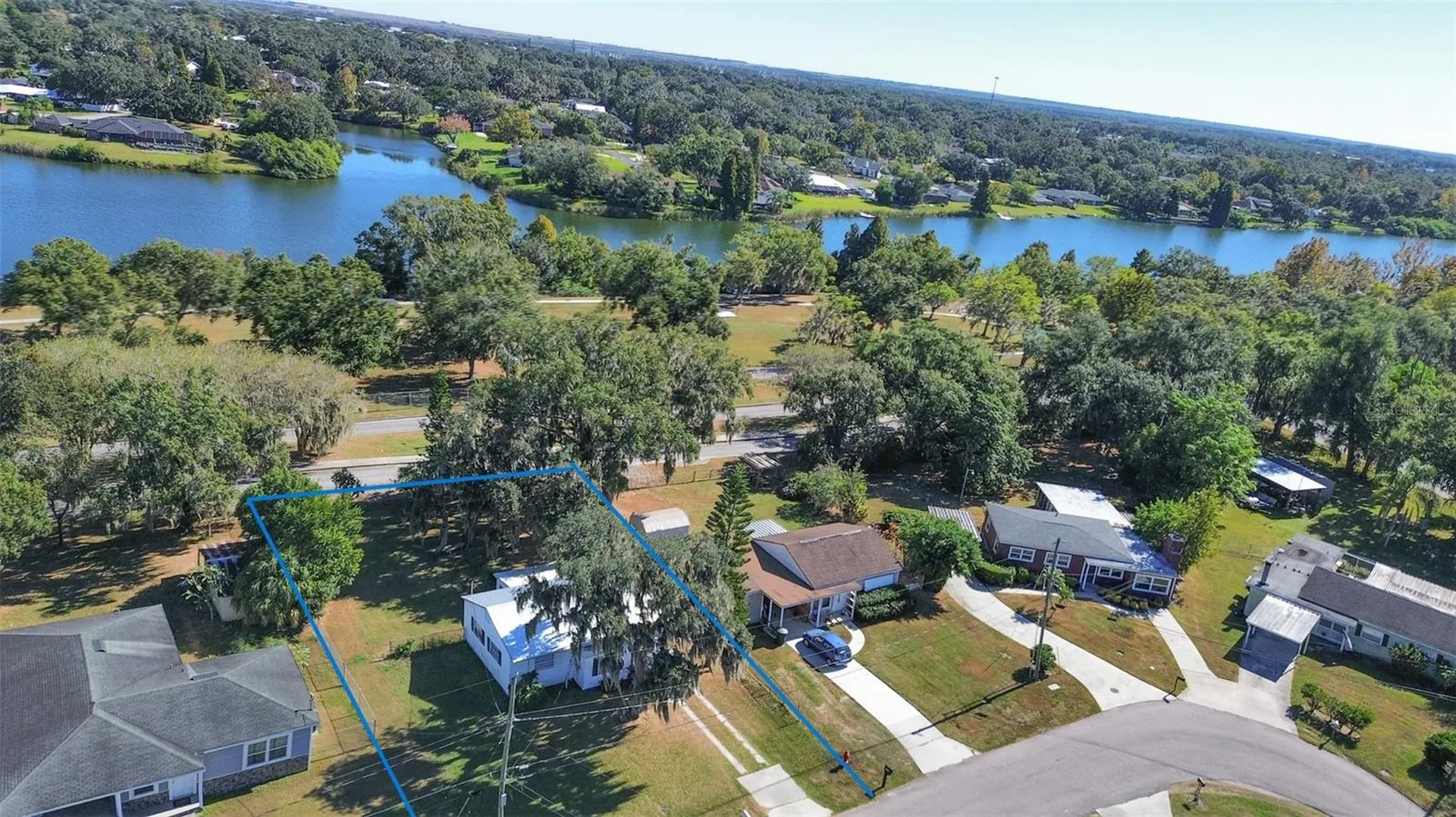 1950 E Valencia Drive Bartow FL 33830
