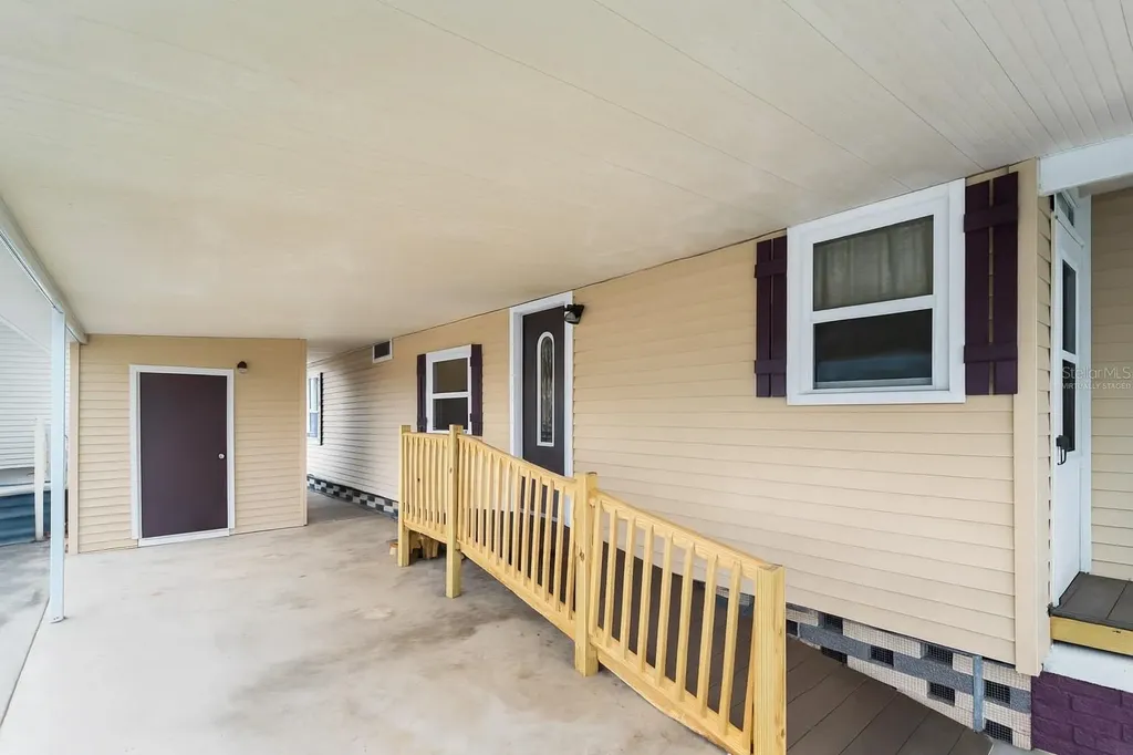 154 Rarotonga Road North Port FL 34287