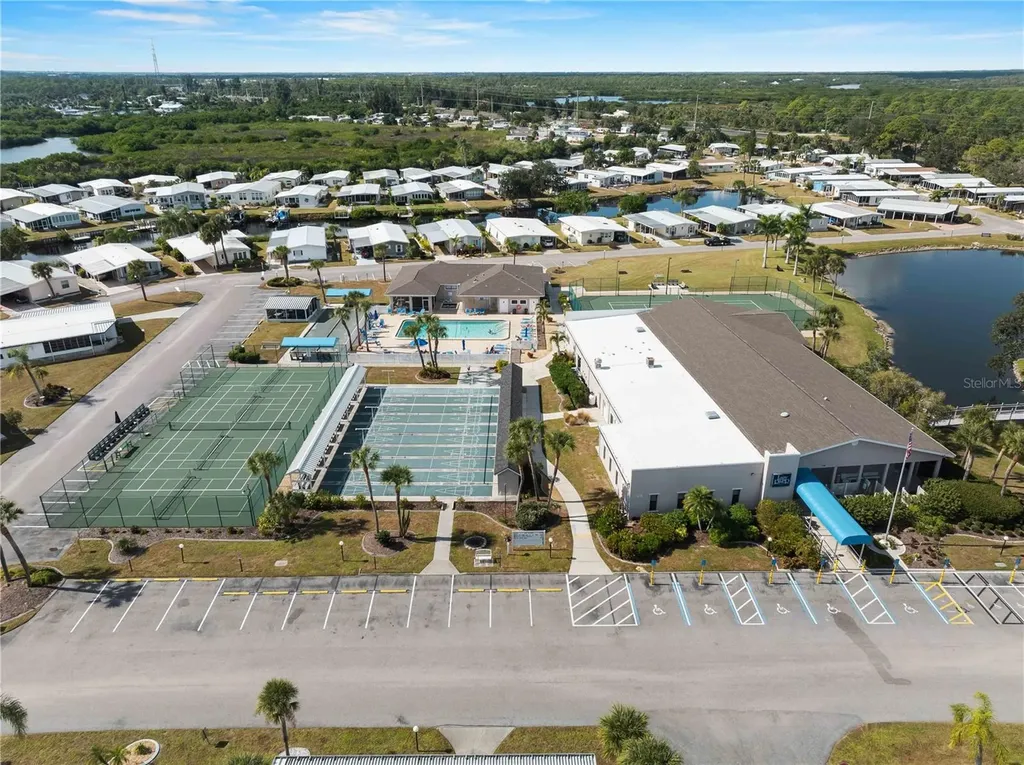154 Rarotonga Road North Port FL 34287