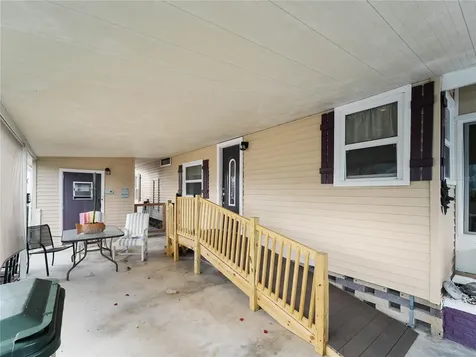 154 Rarotonga Road North Port FL 34287