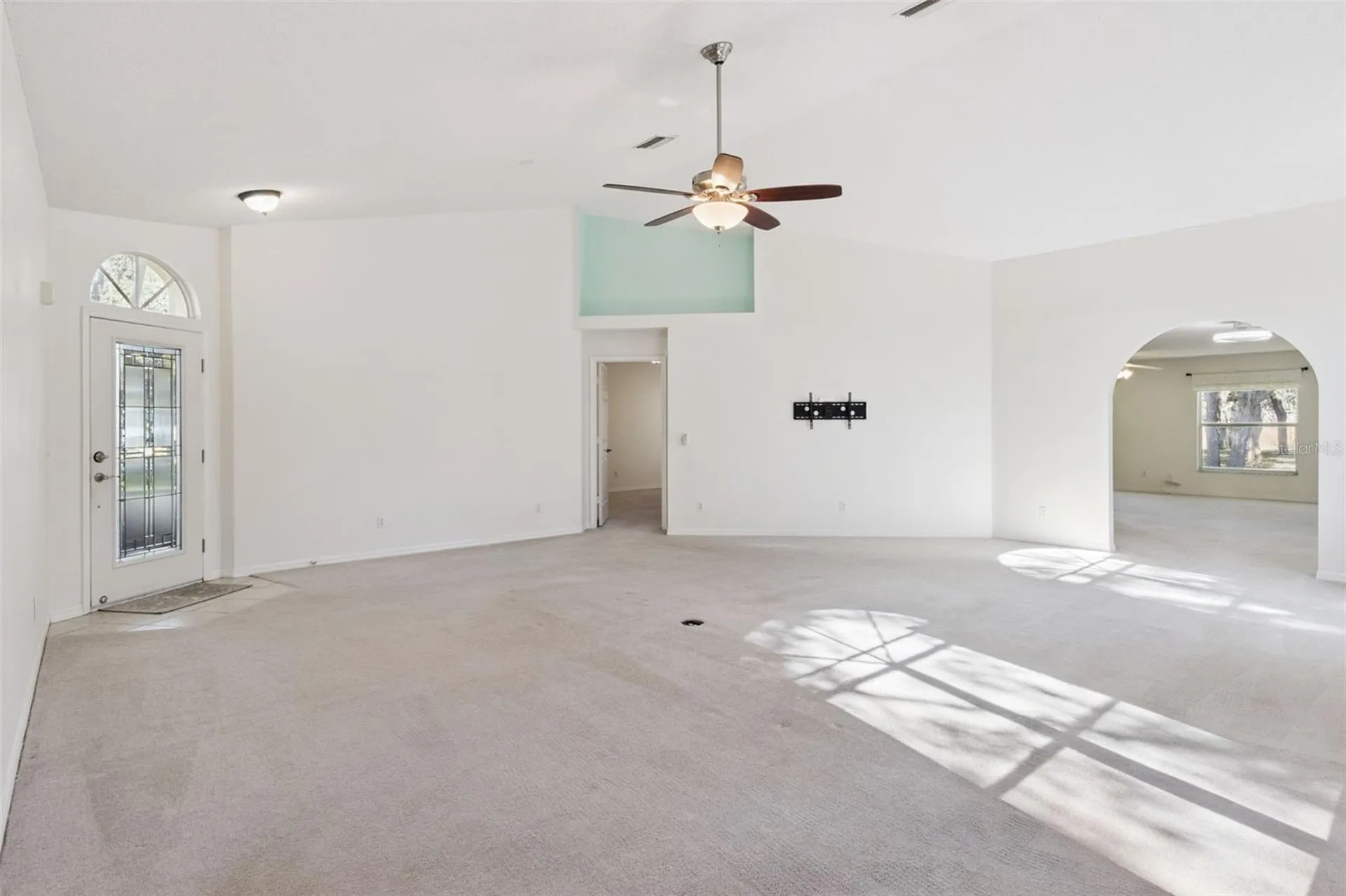 1002 Tequesta Trail Lake Wales FL 33898