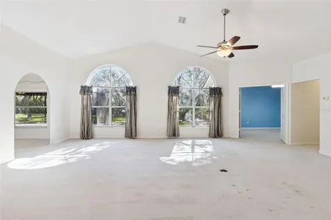 1002 Tequesta Trail Lake Wales FL 33898