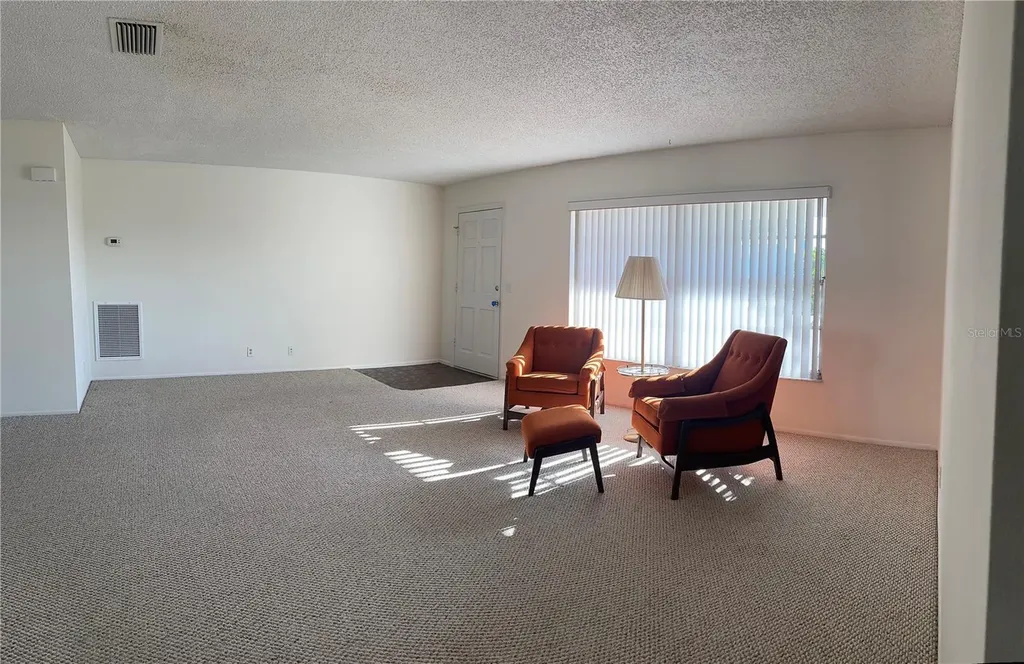 9128 39th Way N Pinellas Park FL 33782