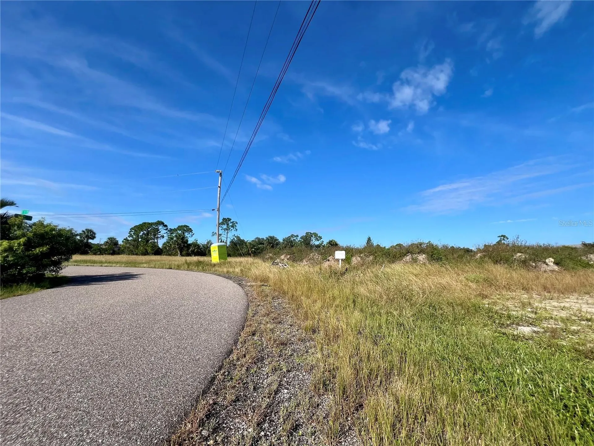 1515 NE 32nd Lane Cape Coral FL 33909