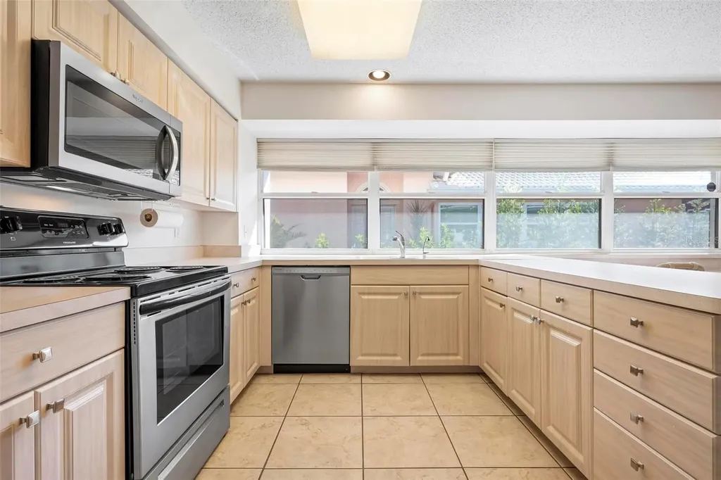4310 Turnberry Court Bradenton FL 34210