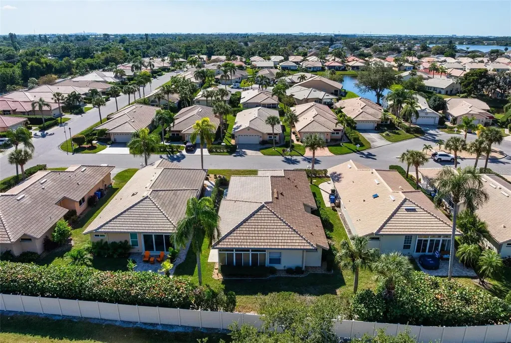 4310 Turnberry Court Bradenton FL 34210