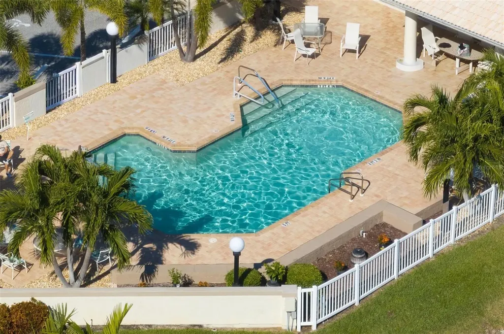 4310 Turnberry Court Bradenton FL 34210