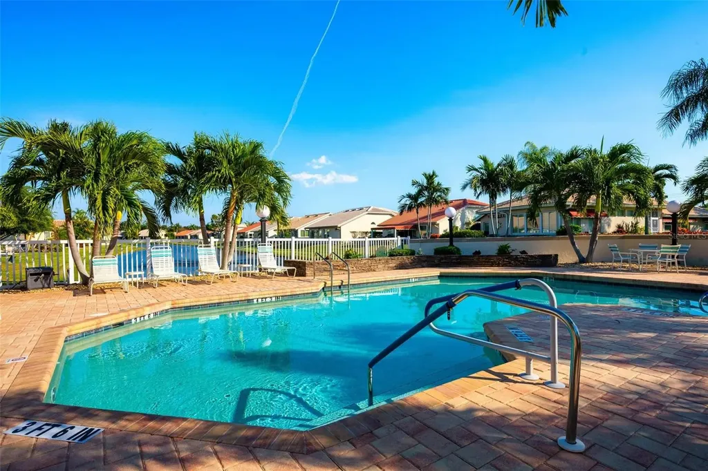 4310 Turnberry Court Bradenton FL 34210