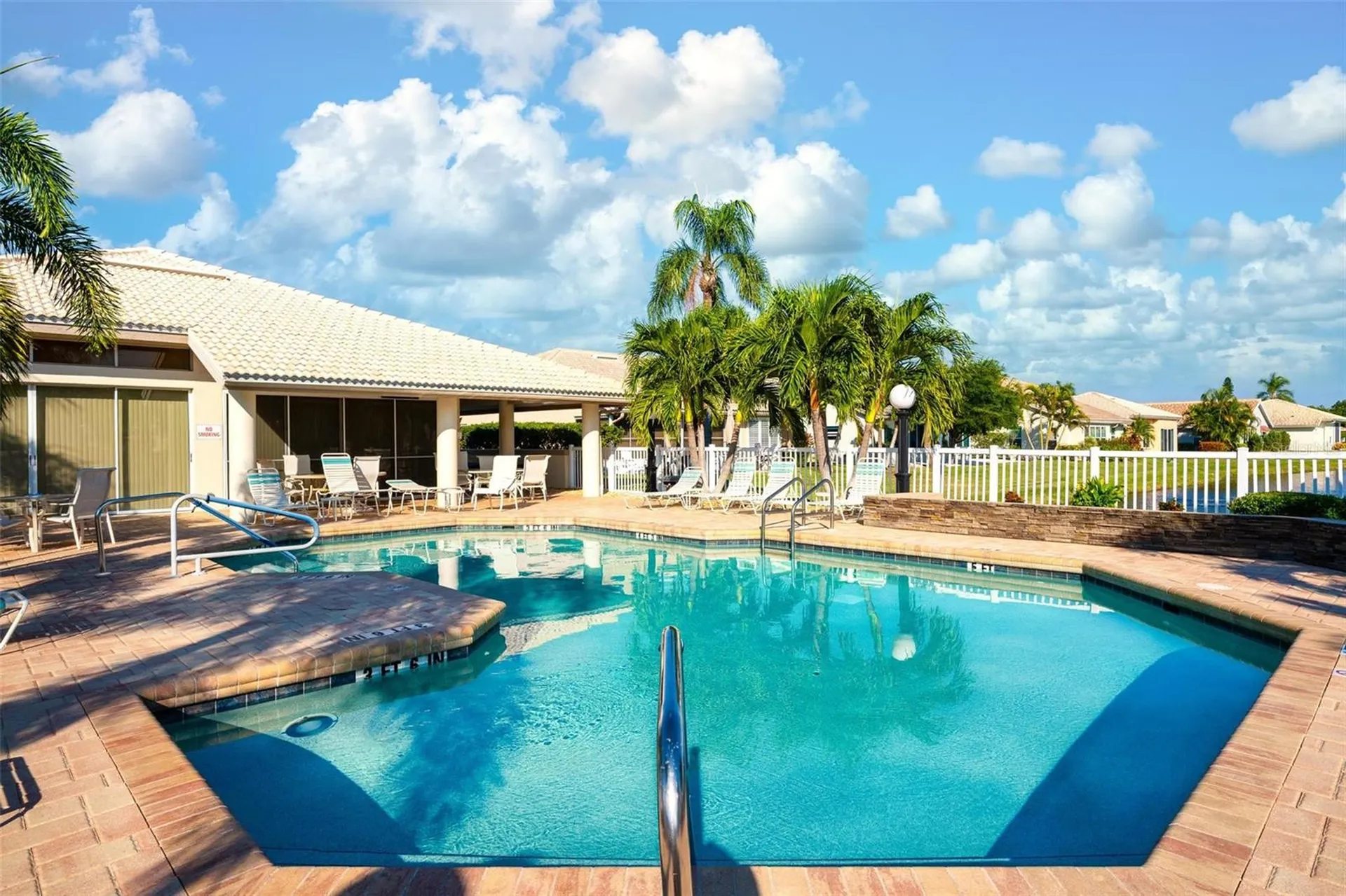4310 Turnberry Court Bradenton FL 34210