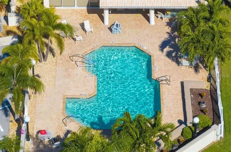 4310 Turnberry Court Bradenton FL 34210