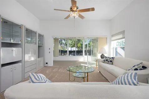 4310 Turnberry Court Bradenton FL 34210