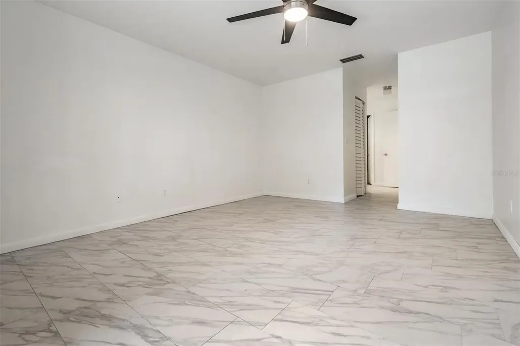 2292 Oak Neck Road Clearwater FL 33763