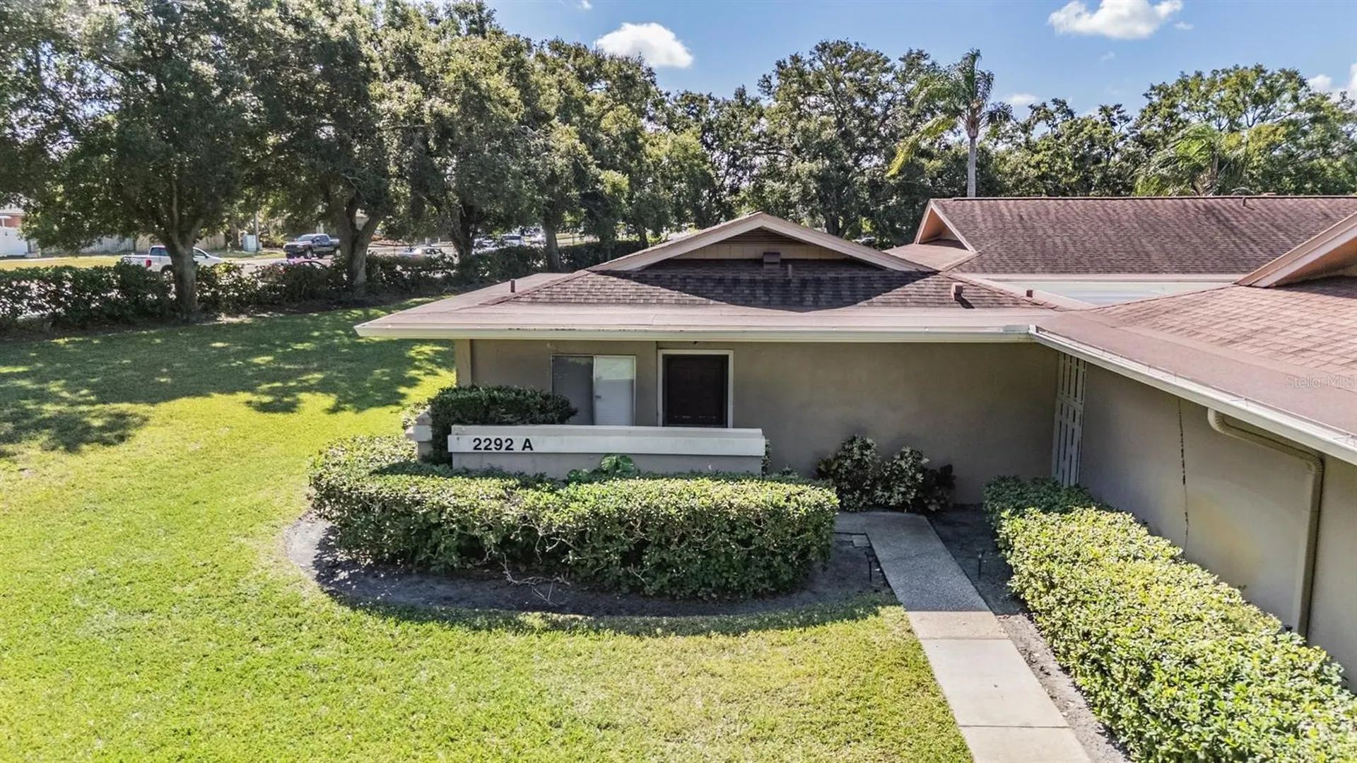 2292 Oak Neck Road Clearwater FL 33763