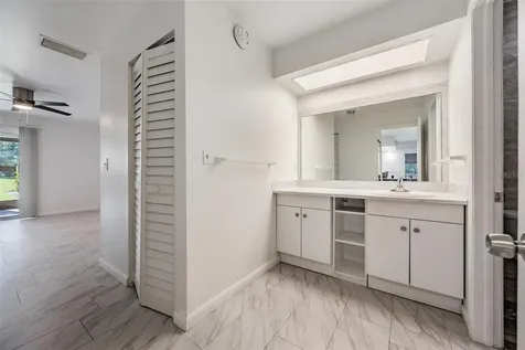 2292 Oak Neck Road Clearwater FL 33763