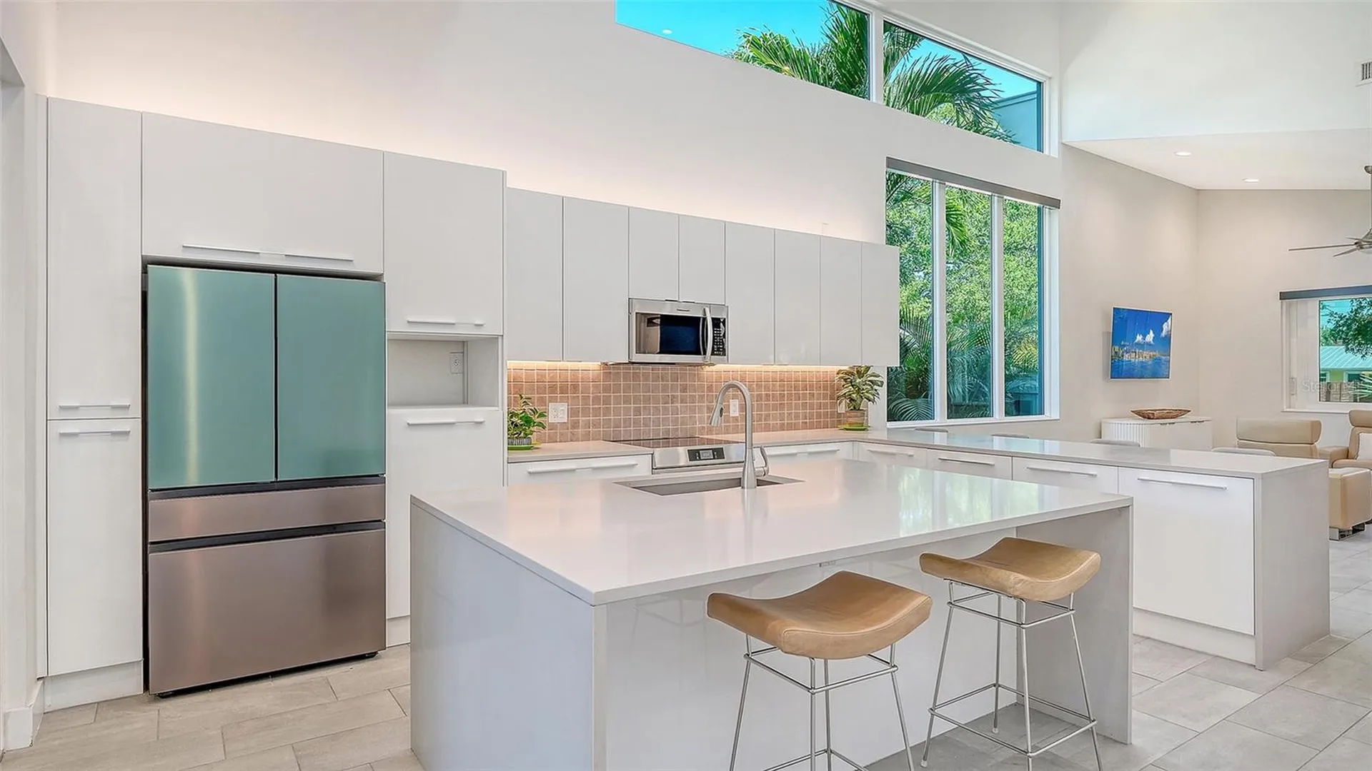 2254 Hawthorne Street Sarasota FL 34239