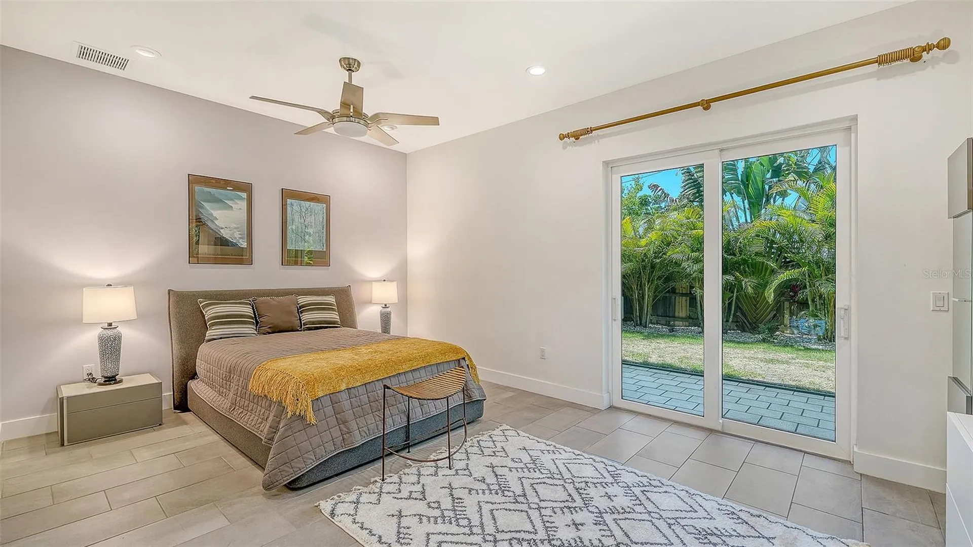 2254 Hawthorne Street Sarasota FL 34239