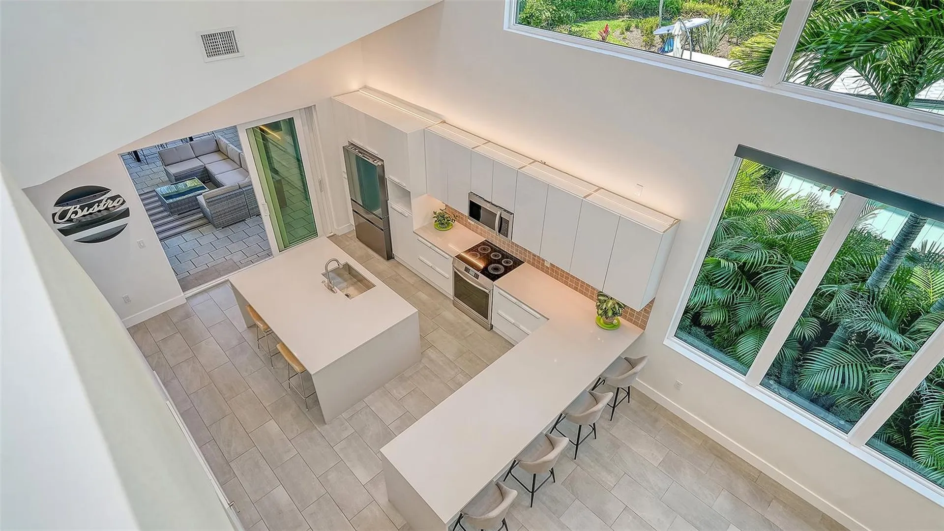 2254 Hawthorne Street Sarasota FL 34239