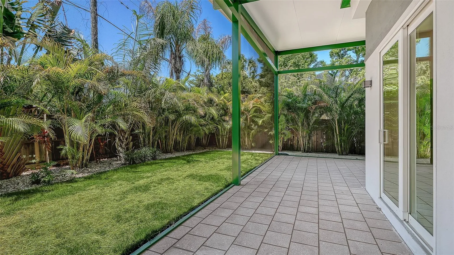 2254 Hawthorne Street Sarasota FL 34239