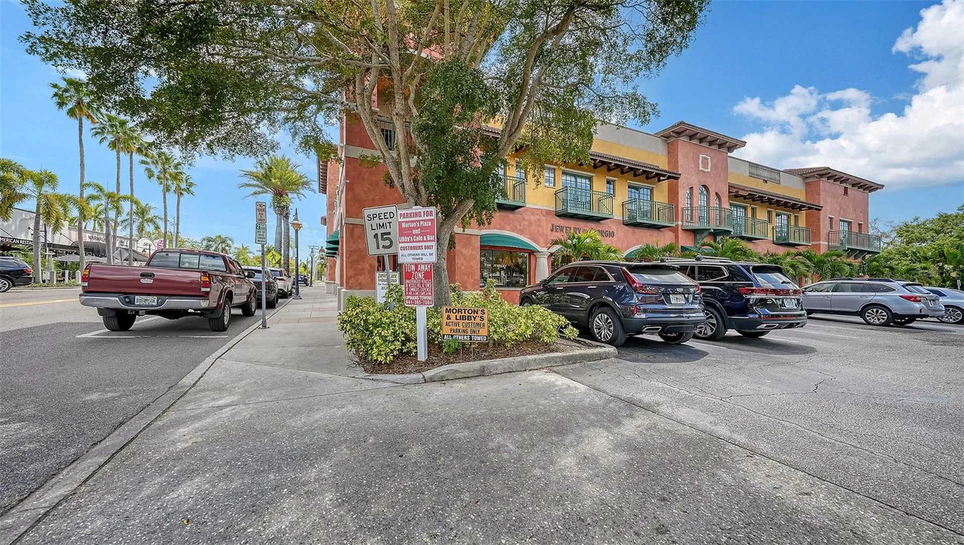 2254 Hawthorne Street Sarasota FL 34239