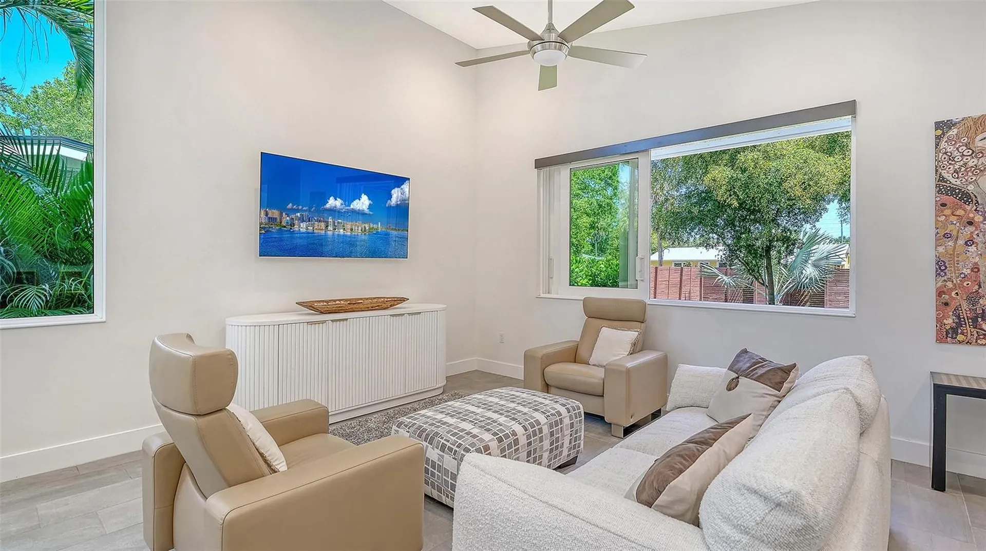 2254 Hawthorne Street Sarasota FL 34239