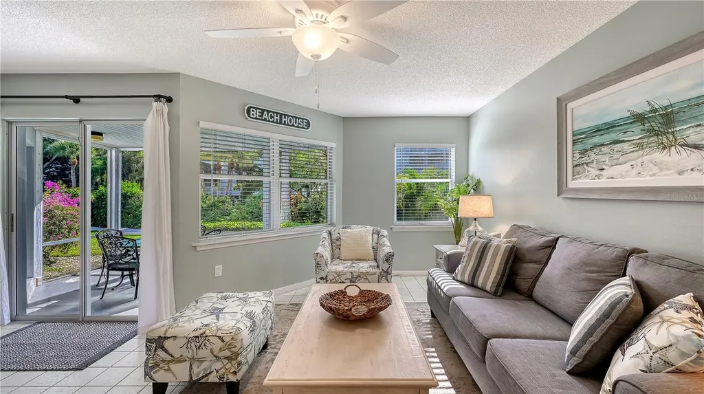 1328 Siesta Bayside Drive Sarasota FL 34242