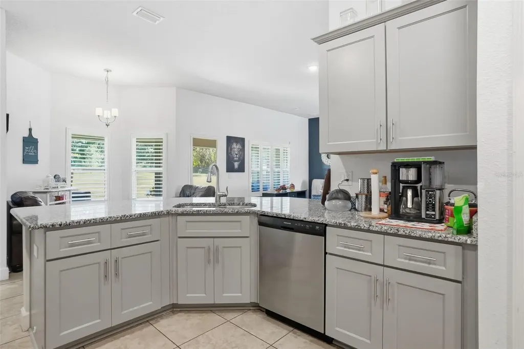 41043 Stanton Hall Dade City FL 33525