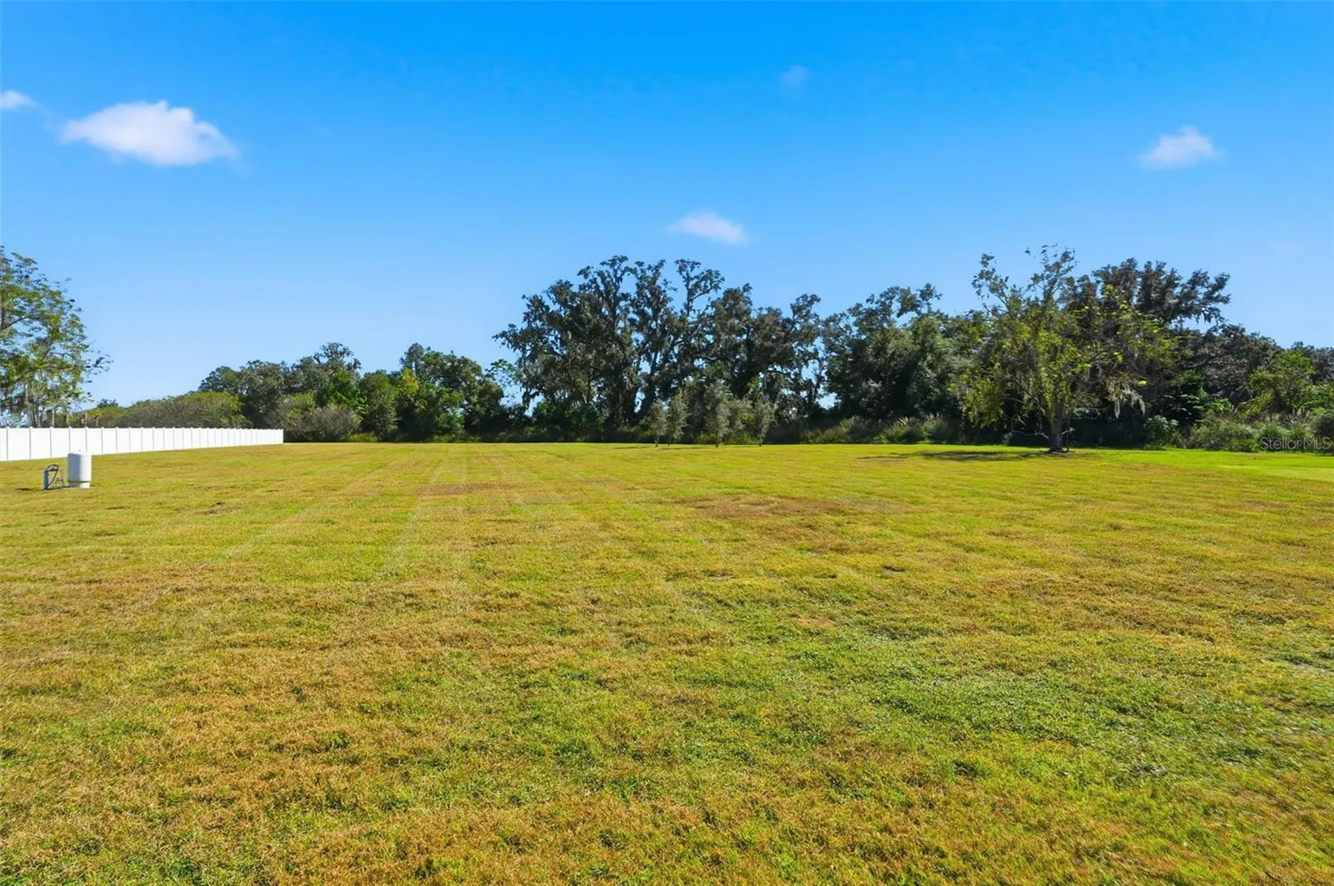41043 Stanton Hall Dade City FL 33525