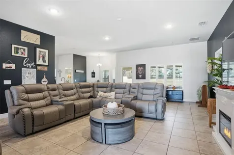 41043 Stanton Hall Dade City FL 33525