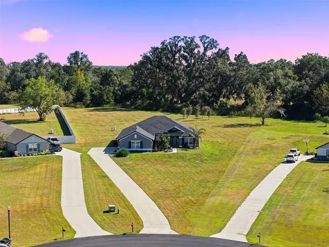 41043 Stanton Hall Dade City FL 33525