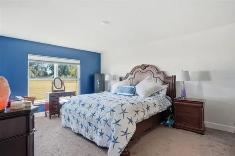 41043 Stanton Hall Dade City FL 33525