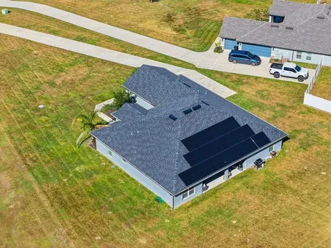 41043 Stanton Hall Dade City FL 33525