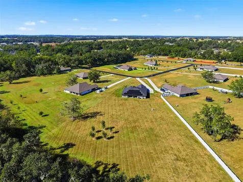 41043 Stanton Hall Dade City FL 33525