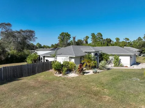 3357 N Chamberlain Boulevard North Port FL 34286